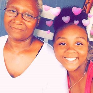 Meet your Posher, Bobbie